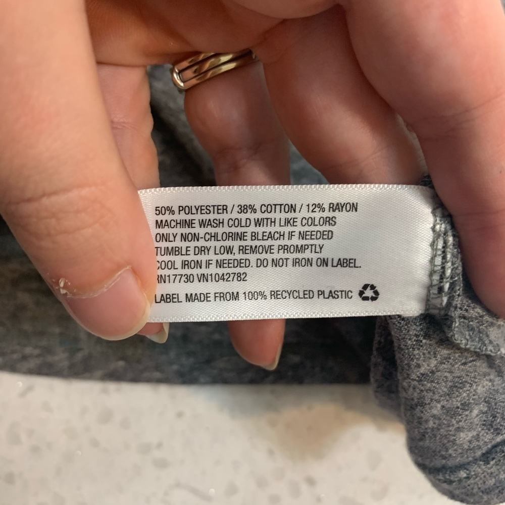 Liz Lange for Target, Maternity Grey Short Sleeve Top - Picture 6 of 7